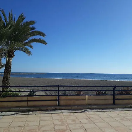 2 Bedroom's Flat On The Beach, Center, 1 Line *